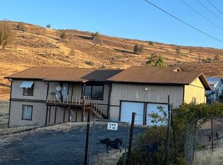 14911 Copco Pl, Hornbrook, CA 96044
