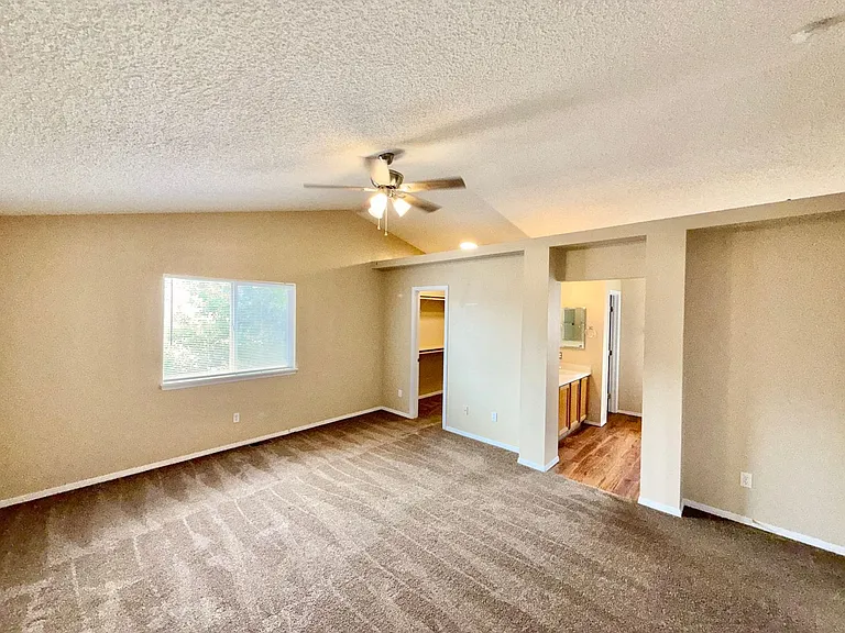 6050 Emma Ln — Photo 18