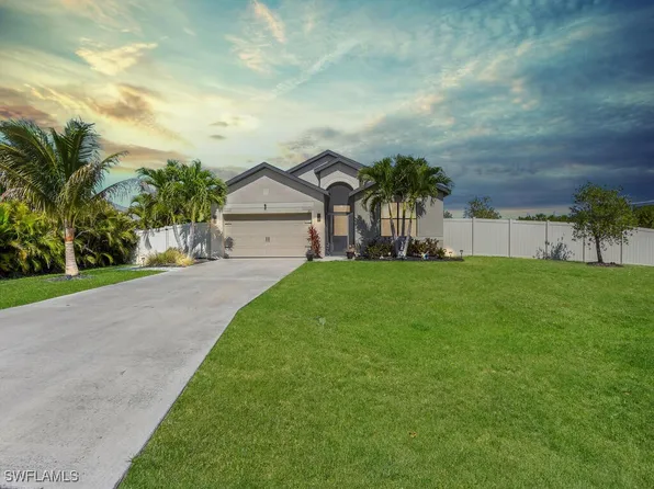 821 SW 17th St, Cape Coral, FL 33991