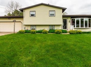 3254 Forestview St NE, Canton, OH