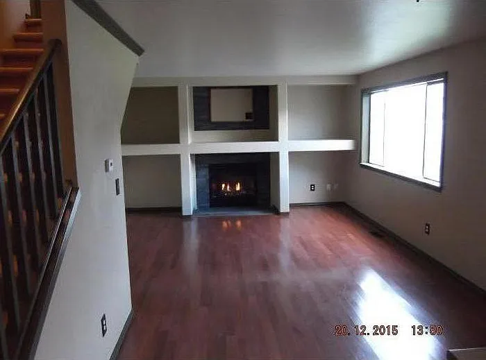 4301 213th Street Ct E — Photo 2