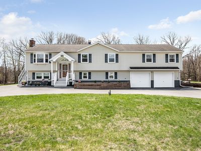 97 Ansonia Ave, Dracut, MA, 01826
