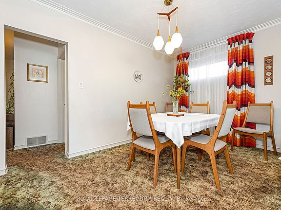 4th image of 11 Picton Cres