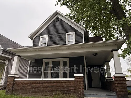 1128 Michigan Ave Photo 1