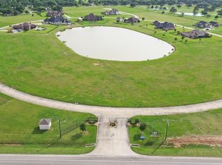 214 Legends Way, El Campo, TX 77437