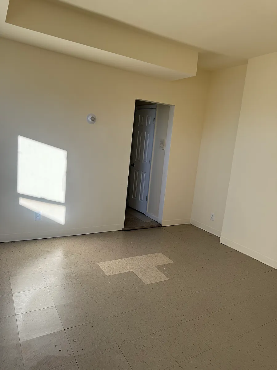Building Photo - 41 Cliff St #4L