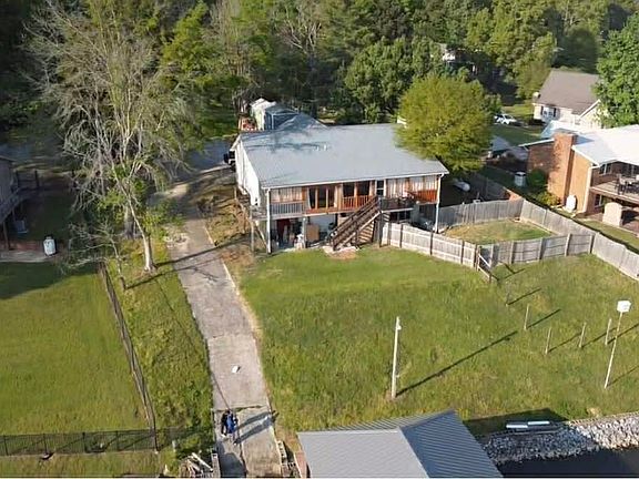 2nd image of 39 Sandhill Dr