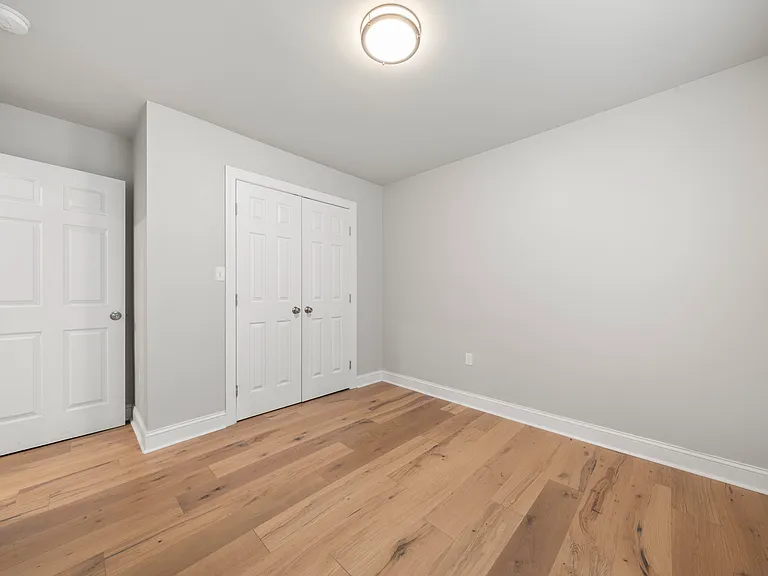 2322 Greenland Ave — Photo 14