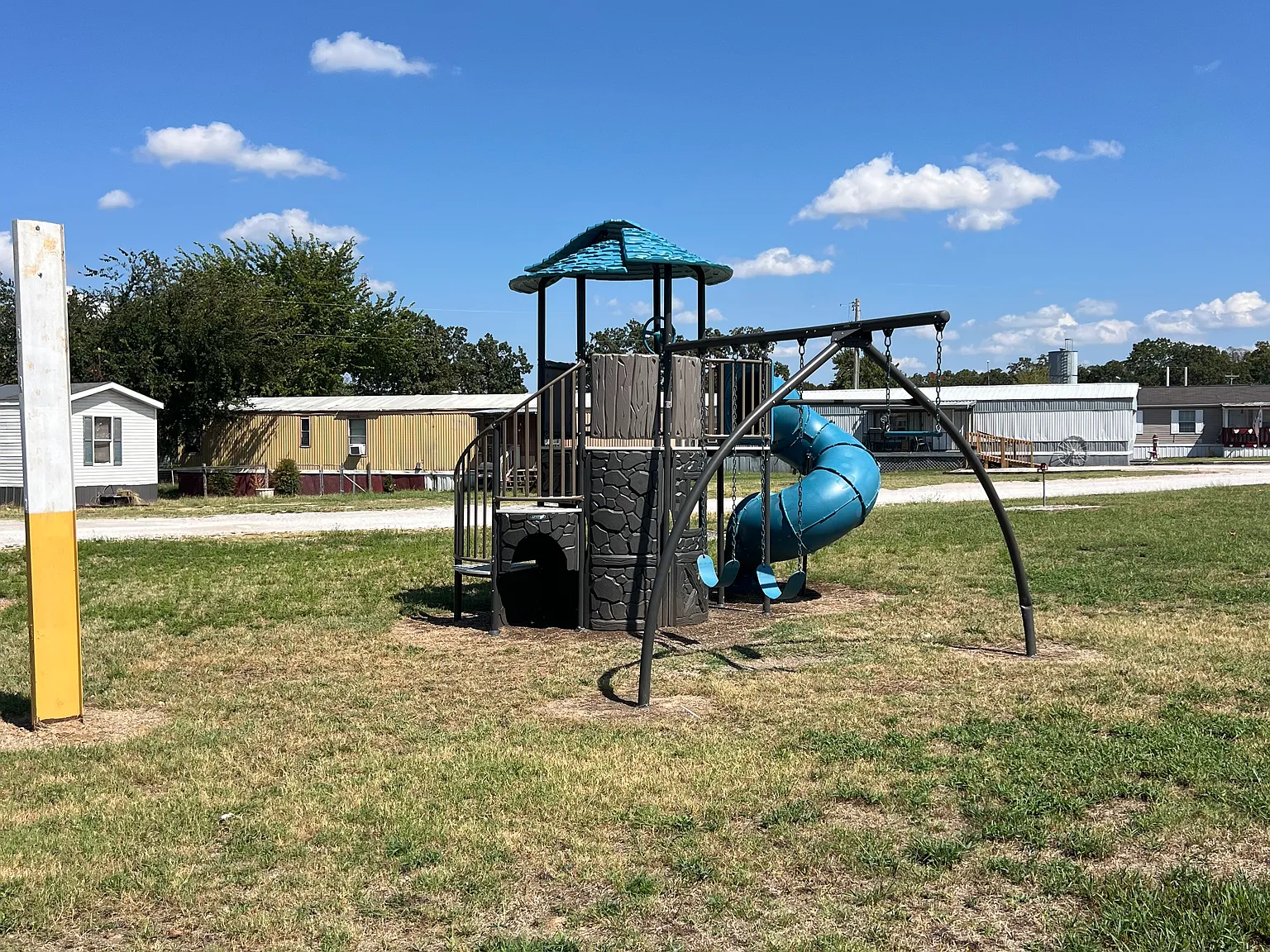 2 bed, $795 — Photo 3