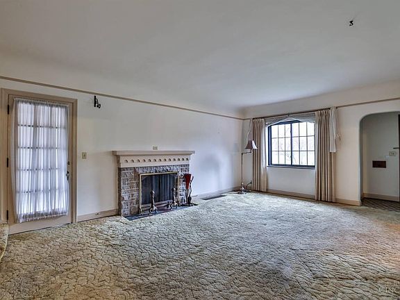 4th image of 1622 Harbeson Ave