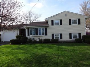 37 E Main St, Bloomfield, NY 14469