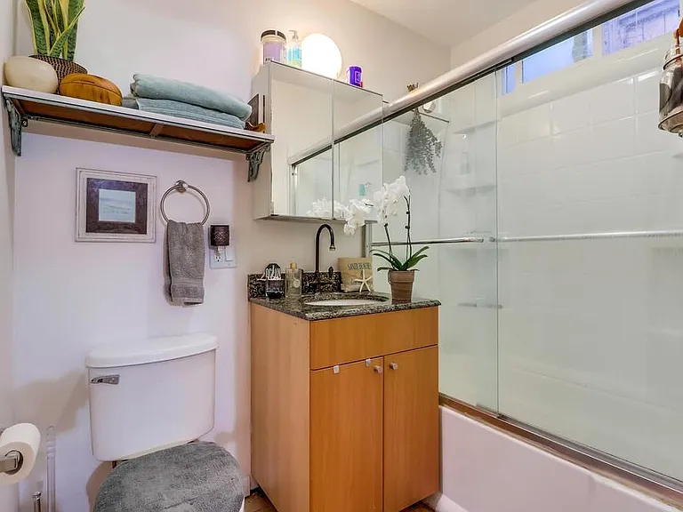 1859 Grand Ave #1857-1/2-1 — Photo 18