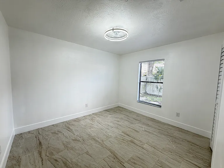 1672 Espanola Ave #1672 — Photo 8