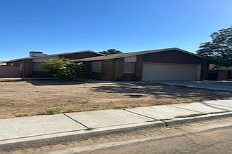 1st image of 4578 W 17th Ln