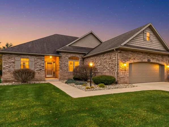 16212 Gumwood Crossing Dr, Granger, IN 46530