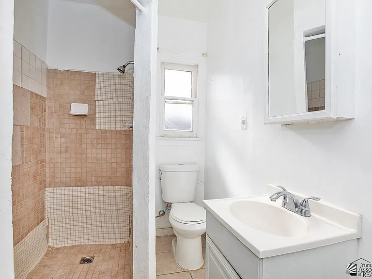 531 S 1st Ave #2 — Photo 13