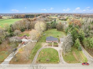 2244 S Oak Rd, Davison, MI 48423