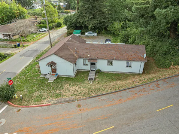 820 Railroad Ave, Blue Lake, CA 95525