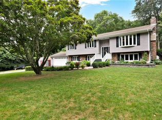 6 Andre Ct, Ashaway, RI 02804