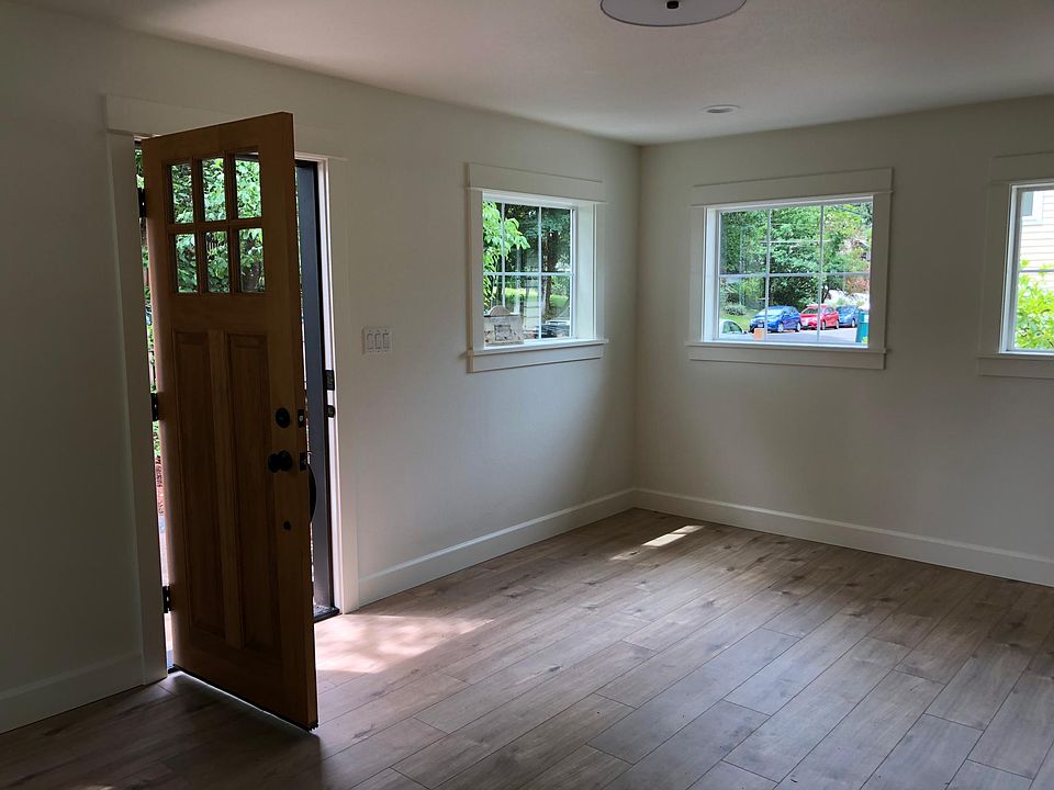 Step into the Livingroom 