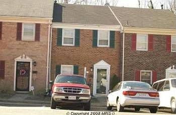 1st image of 424 Olde Greenwich Cir