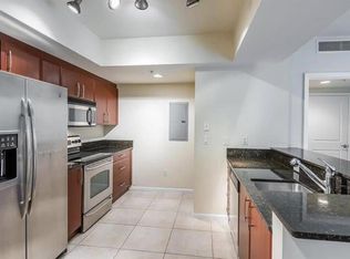 403 S Sapodilla Ave APT 303, West Palm Beach, FL 33401