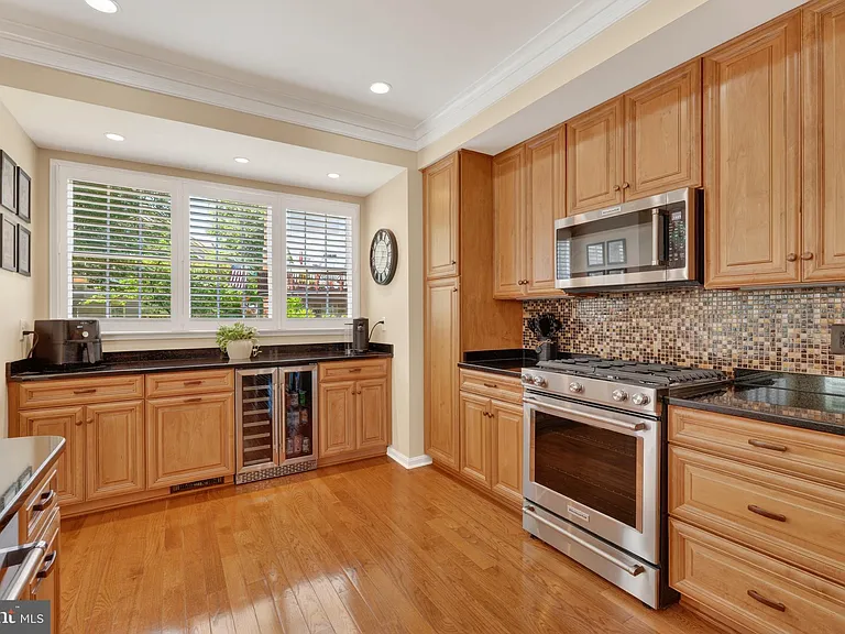 6635 Dunwich Way — Photo 11