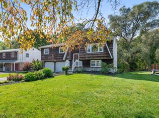 30 Gwyneth Rd, West Milford Twp., NJ 07480