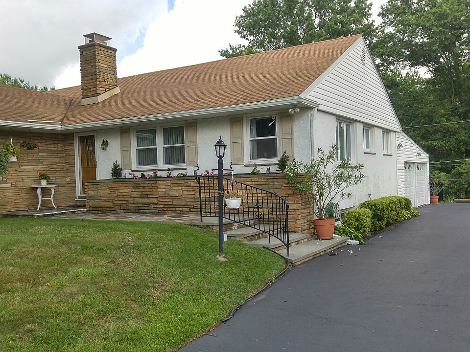 2nd image of 3417 Horton Rd