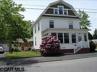 513 W 16th St photo 1