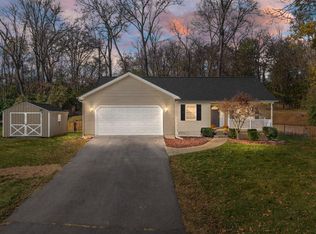 122 Bentley Dr, Inwood, WV 25428