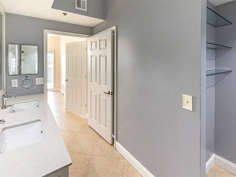 3255 NE 184th St #12215 — Photo 29