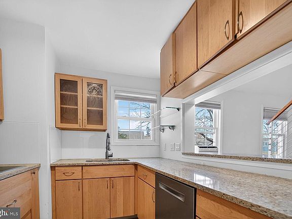 4th image of 8335 Grubb Rd APT 203