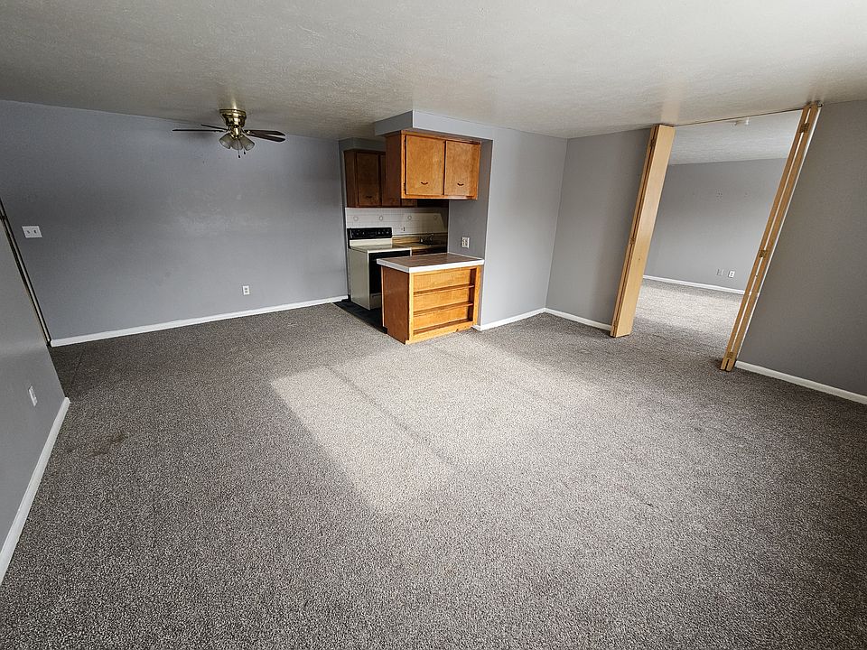 1st image of 15108 Euclid Ave #306