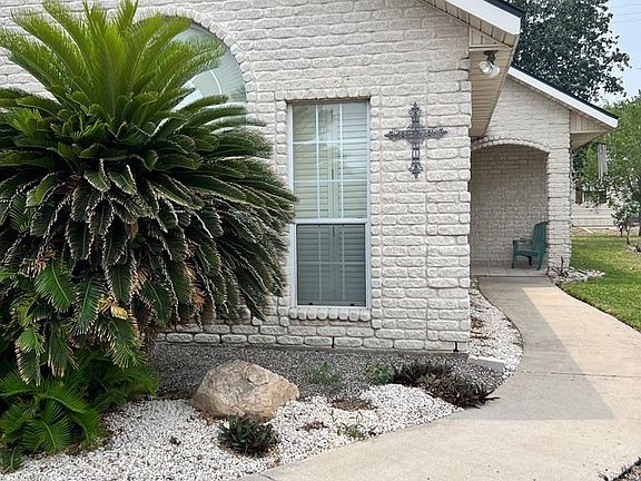 2nd image of 941 Katrin Dr