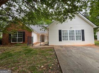 240 Plantation Blvd, Stockbridge, GA 30281