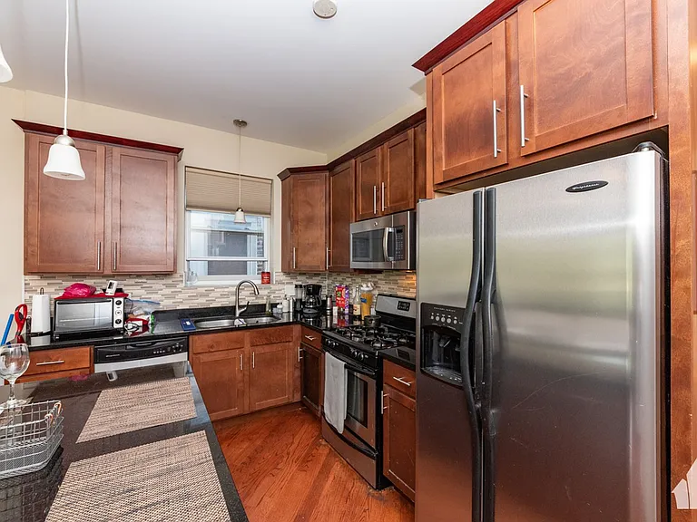 2534 W Flournoy St #1 — Photo 2