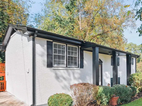 1969 Valley Ridge Dr SW, Atlanta, GA 30331