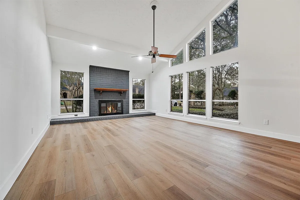 Building Photo - 3622 Highland Lakes Dr
