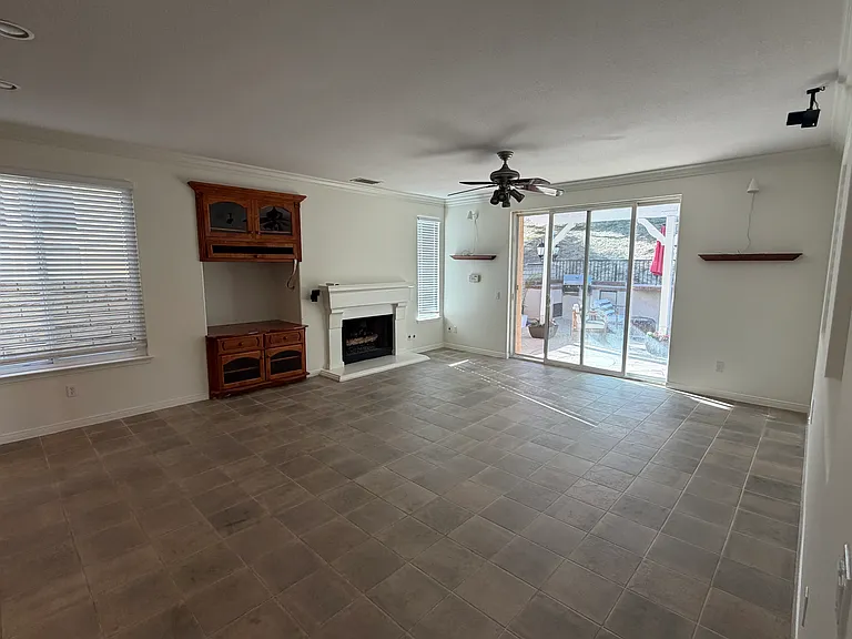 26013 Twain Pl — Photo 10