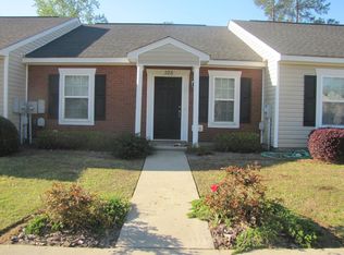 105 Kingston Village Dr, Perry, GA 31069