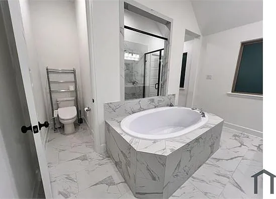 2524 Lafayette Dr — Photo 6