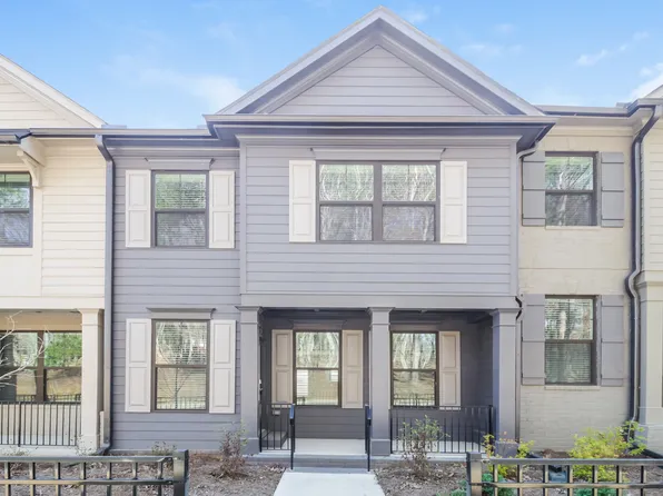 508 Elliston Pl, Ball Ground, GA 30107