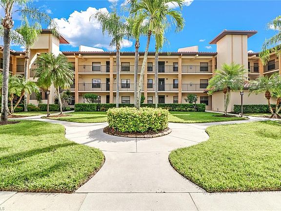 3rd image of 12170 Kelly Sands Way APT 705