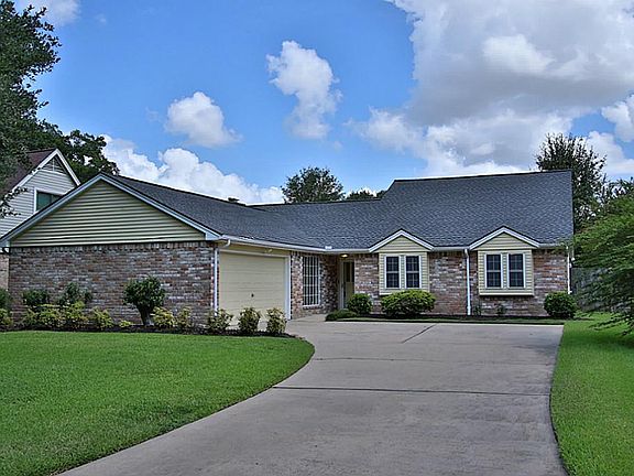 4th image of 14810 Beechmoor Dr