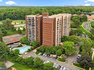 7401 Westlake Ter APT 105, Bethesda, MD