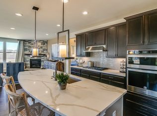 302 Village Ln, Fairburn, GA 30213