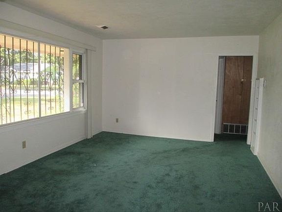 4th image of 1100 W Hatton St
