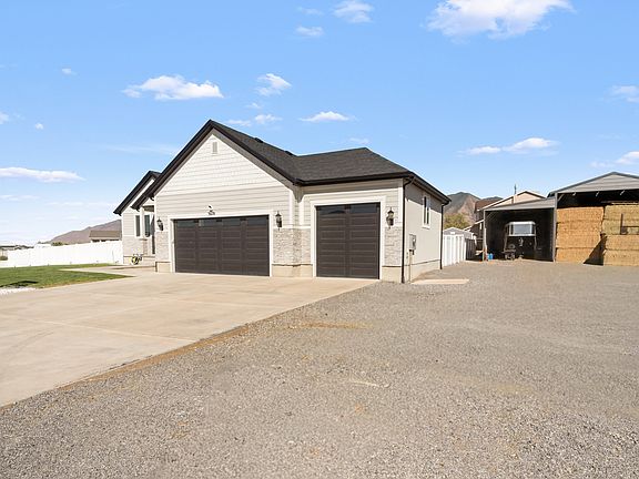 4th image of 3678 N Spiral Springs Rd W #204