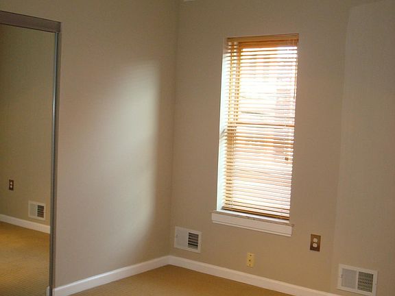 5th image of 58 S 20th St #58
